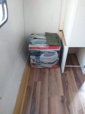                         Przyczepa kempingowa Elddis - zdjęcie 11
                        