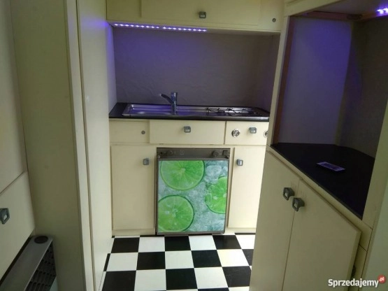                         Przyczepa kempingowa Niewiadów N132 - kemping, camping N 132 - zdjęcie 7
                        