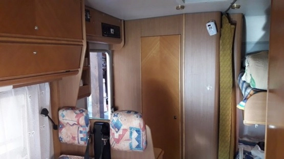                        Kamper Fiat Ducato 2.8 idtd Mobilvetta, 6-osobowy - zdjęcie 5
                        