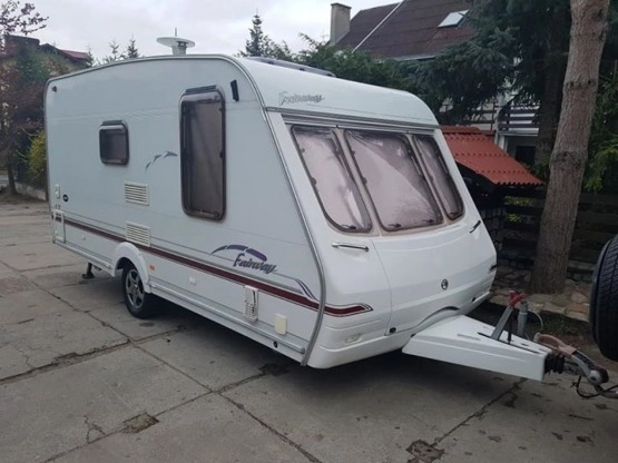                         Kemping Swift 2003 rok, z dużym namiotem - zdjęcie 1
                        