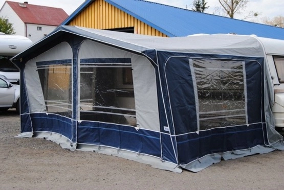                         Przedsionek do przyczepy kempingowej jak nowy - 3 m głęboki, lekki stelaż - zdjęcie 1
                        