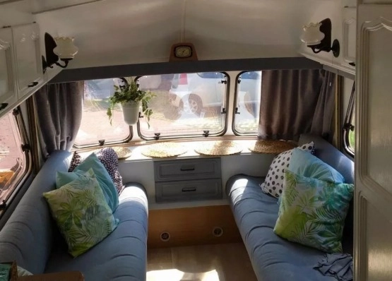                         Przyczepa Elddis Daystar PRESTIGE - zdjęcie 3
                        