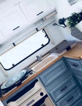                         Przyczepa Elddis Daystar PRESTIGE - zdjęcie 4
                        