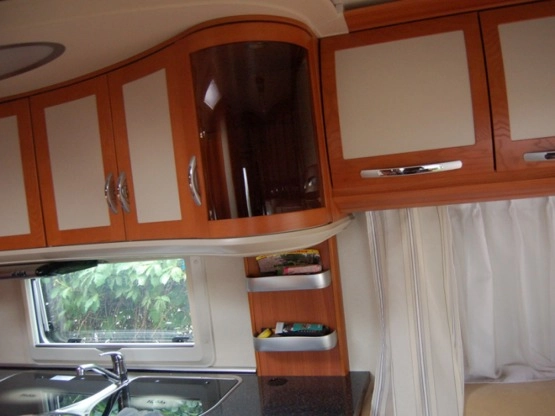                         Hobby 650 KFU Prestige 2010r. IDEALNA !!! - zdjęcie 14
                        