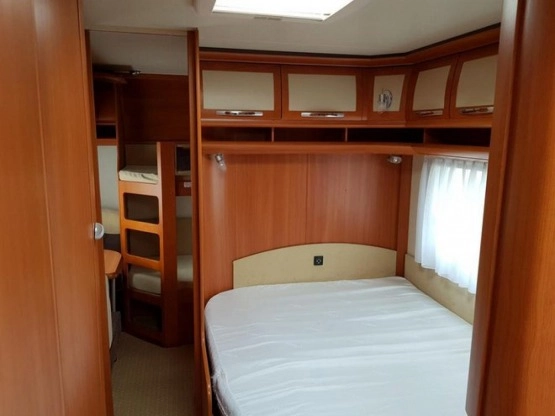                         Hobby 650 KFU Prestige 2010r. IDEALNA !!! - zdjęcie 4
                        