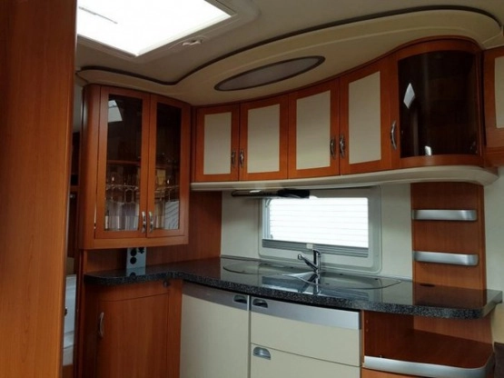                         Hobby 650 KFU Prestige 2010r. IDEALNA !!! - zdjęcie 7
                        