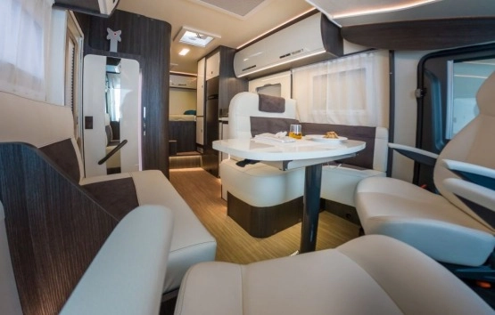                         Kamper Benimar Aristeo 642 - zdjęcie 9
                        