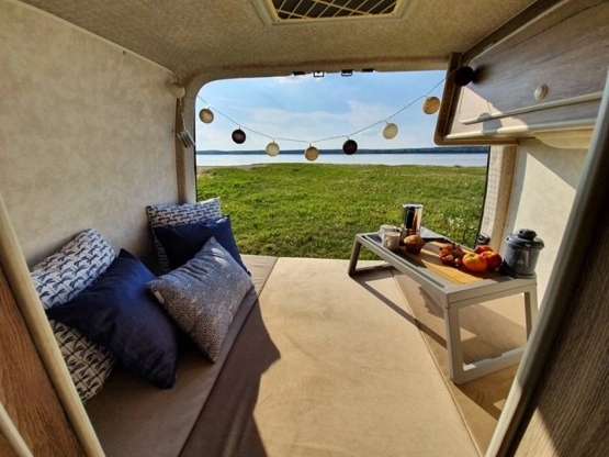                         Camper Kamper bus Renault Master - WYJĄTKOWY, ZOBACZ - zdjęcie 2
                        