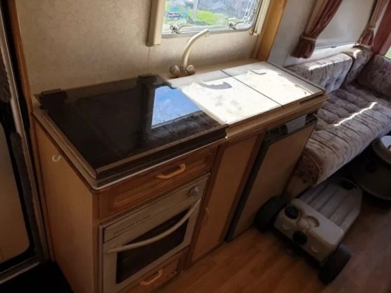                         Kemping Coachman Oasis 5-osobowa z przedsionkiem - zdjęcie 4
                        