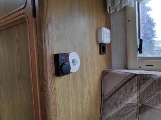                         Fiat Ducato 2.5 D, Burstner - zdjęcie 12
                        