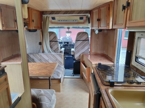                         Fiat Ducato 2.5 D, Burstner - zdjęcie 4
                        