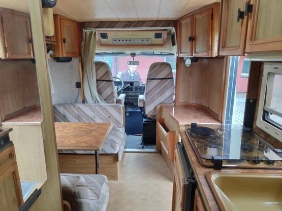                         Fiat Ducato 2.5 D, Burstner - zdjęcie 8
                        