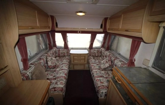                         Przyczepa kempingowa Abbey z 2000 roku - zdjęcie 14
                        