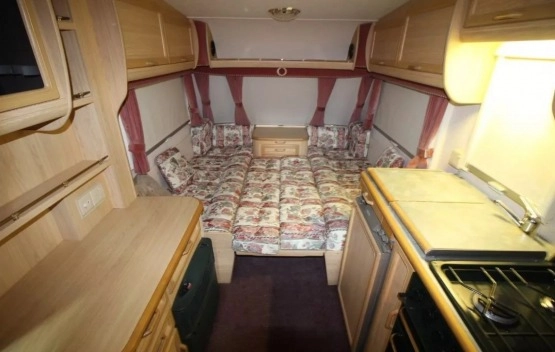                         Przyczepa kempingowa Abbey z 2000 roku - zdjęcie 21
                        