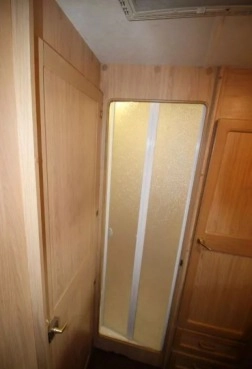                         Przyczepa kempingowa Abbey z 2000 roku - zdjęcie 4
                        