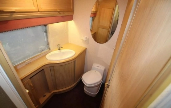                         Przyczepa kempingowa Abbey z 2000 roku - zdjęcie 5
                        