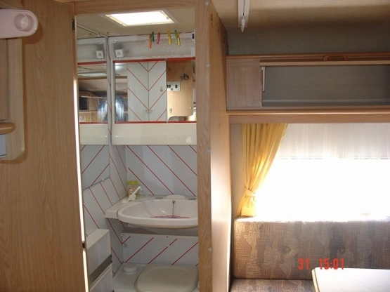                         Przyczepa kempingowa Chateau 430 - zdjęcie 7
                        