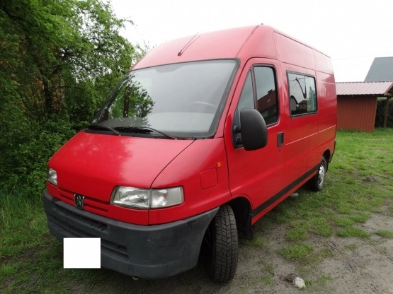                         Sprzedam peugeot boxer 2,8HDI kamper camper - zdjęcie 4
                        