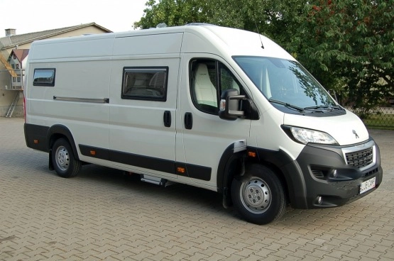                         Peugeot Boxer LUB-CAMP - zdjęcie 3
                        