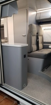                         Peugeot Boxer LUB-CAMP - zdjęcie 8
                        