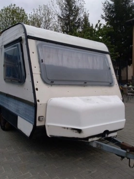                         Sprzedam przyczepę kempingową na działkę lub budowę - zdjęcie 4
                        