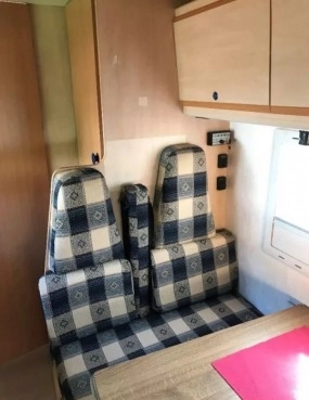                         Fiat Ducato Kamper 1.9 TDI 90 KM Chaussion - zdjęcie 9
                        