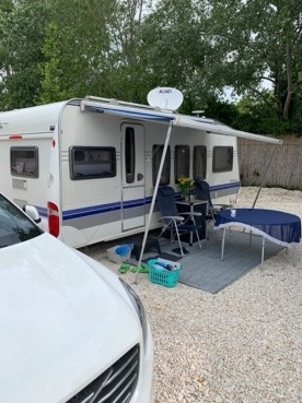                         Hobby De Luxe 520 TMF - zdjęcie 12
                        