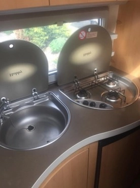                         Hobby De Luxe 520 TMF - zdjęcie 14
                        