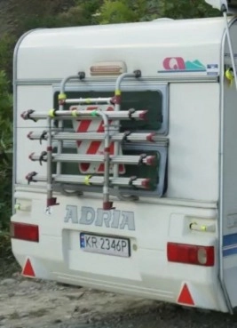                         Bagażnik na 4 rowery do przyczepy lub kampera - zdjęcie 2
                        