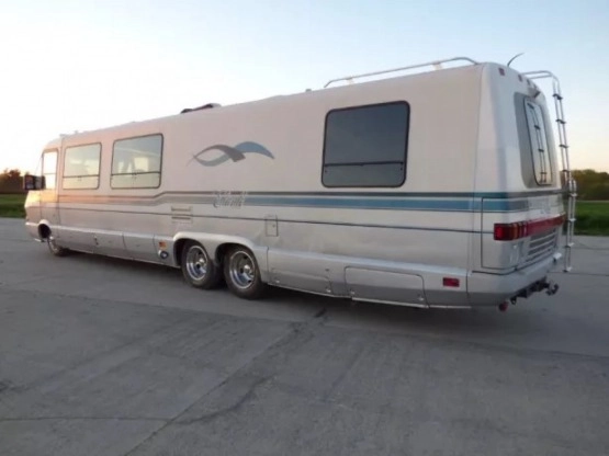                         Winnebago Elante OKAZJA!!! #camper #kamper - zdjęcie 5
                        