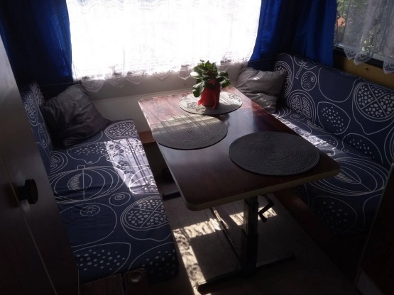                         Przyczepa kempingowa Knaus Komfort 450 - zdjęcie 18
                        