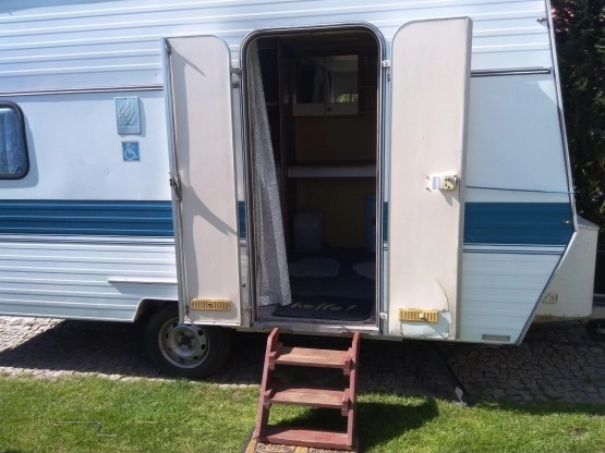                         Przyczepa kempingowa Knaus Komfort 450 - zdjęcie 22
                        