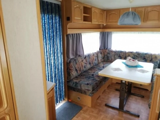                         Knaus Azur 4507 - zdjęcie 2
                        
