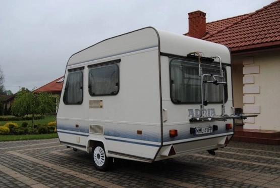                         ADRIA Mała i zgrabna! Super stan! Sucha! Przedsionek! Ogrzewanie! HIT - zdjęcie 5
                        