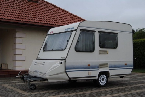                         ADRIA Mała i zgrabna! Super stan! Sucha! Przedsionek! Ogrzewanie! HIT - zdjęcie 6
                        