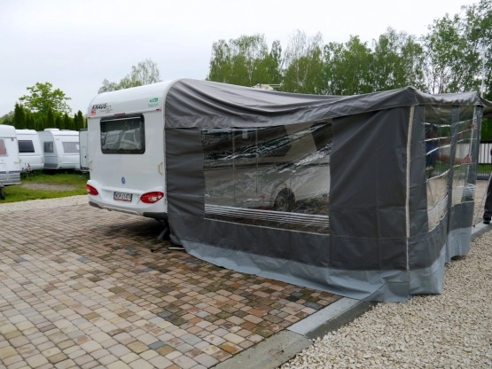                         KNAUS 500 FU - zdjęcie 4
                        