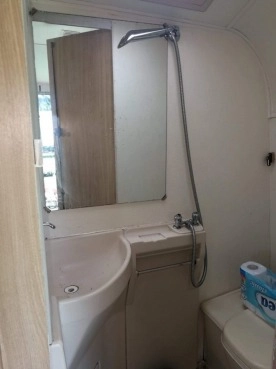                         Przyczepa kempingowa LUNAR Clubman 390-2 z 1990 r. - zdjęcie 15
                        