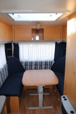                         KNAUS AZUR 2006 r. Stacjonarna Rezydencja na Hel, Góry, Mazury TRANSPORT - zdjęcie 7
                        