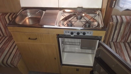                         Przyczepa kempingowa IT 400 - zdjęcie 11
                        