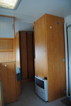                         KNAUS Zarejestrowana! 4 os. z WC! Prysznic! Super Przedsionek! BDB - zdjęcie 8
                        