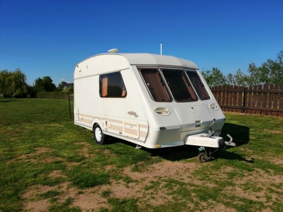                         Przyczepa Fleetwood Colchester w  super stanie z bogatym wyposażeniem - zdjęcie 12
                        