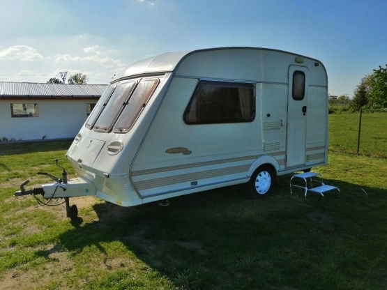                         Przyczepa Fleetwood Colchester w  super stanie z bogatym wyposażeniem - zdjęcie 14
                        