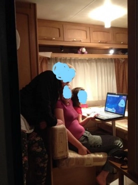                         Przyczepa Burstner 400 TS Ventana Mover Truma z pilotem DMC 990 - zdjęcie 3
                        