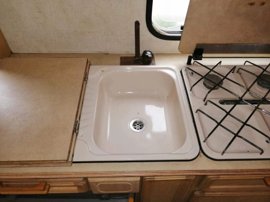                         Przyczepa kempingowa Swift Cornette - zdjęcie 2
                        