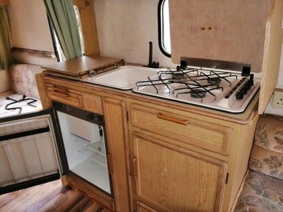                         Przyczepa kempingowa Swift Cornette - zdjęcie 9
                        