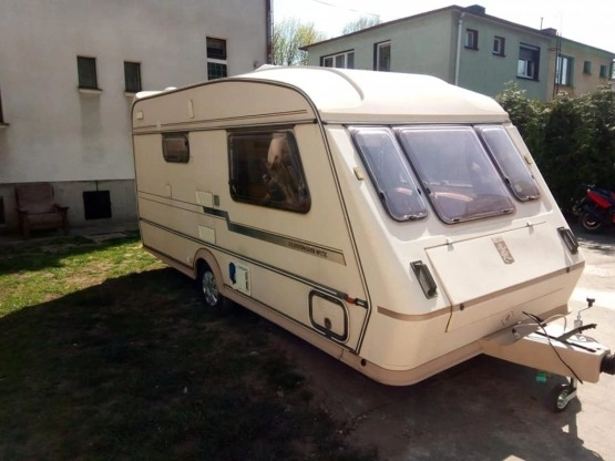                         Przyczepa kempingowa Elddis Hurricane GTX - zdjęcie 12
                        