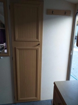                         Przyczepa kempingowa Elddis Hurricane GTX - zdjęcie 4
                        