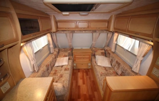                         Przyczepa Compass 514 z 2005 roku - zdjęcie 14
                        