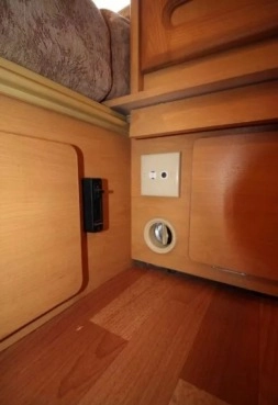                         Przyczepa Compass 514 z 2005 roku - zdjęcie 6
                        