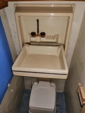                         Przyczepa kempingowa Celeste z 1991 roku - zdjęcie 14
                        